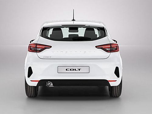 https://csb-strapi-files.fsn1.your-objectstorage.com/inventory-cars/images/005325065323d45ae69ac8672d3826d3752e62a9/5_500_7794.jpg