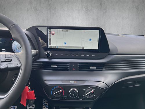 https://csb-strapi-files.fsn1.your-objectstorage.com/inventory-cars/images/010fa7c0b324fea1830c26f86d100297fc5366a5/12_500_1726.jpg