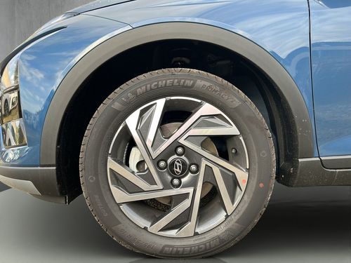 https://csb-strapi-files.fsn1.your-objectstorage.com/inventory-cars/images/010fa7c0b324fea1830c26f86d100297fc5366a5/2_500_3376.jpg