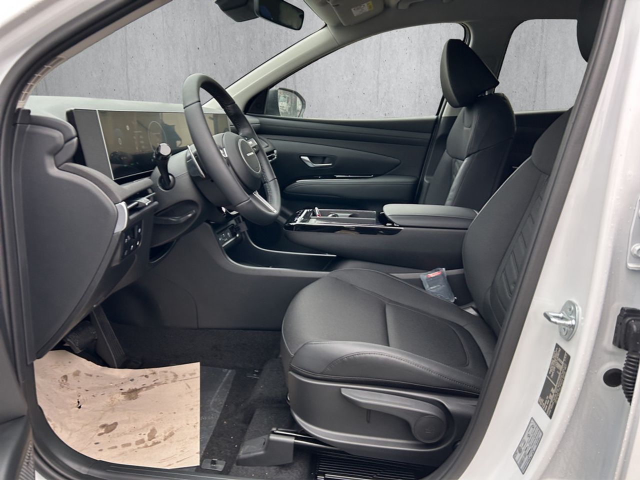 https://csb-strapi-files.fsn1.your-objectstorage.com/inventory-cars/images/01b2221506f8e431d08330eacd300befcec99bd4/10_1280_1755.jpg