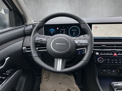 https://csb-strapi-files.fsn1.your-objectstorage.com/inventory-cars/images/01b2221506f8e431d08330eacd300befcec99bd4/20_500_3404.jpg