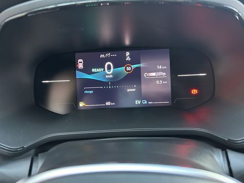 https://csb-strapi-files.fsn1.your-objectstorage.com/inventory-cars/images/01e971d0819fcd3380bd31d01e6a36b199e7722c/14_500_3050.jpg