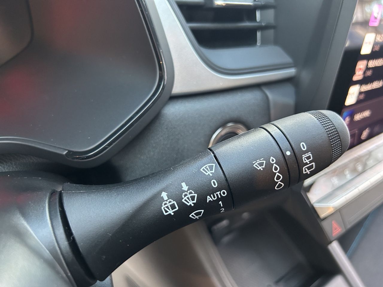 https://csb-strapi-files.fsn1.your-objectstorage.com/inventory-cars/images/01e971d0819fcd3380bd31d01e6a36b199e7722c/16_1280_7266.jpg