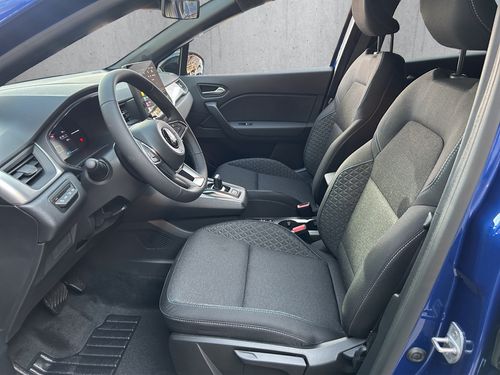https://csb-strapi-files.fsn1.your-objectstorage.com/inventory-cars/images/01e971d0819fcd3380bd31d01e6a36b199e7722c/19_500_2806.jpg