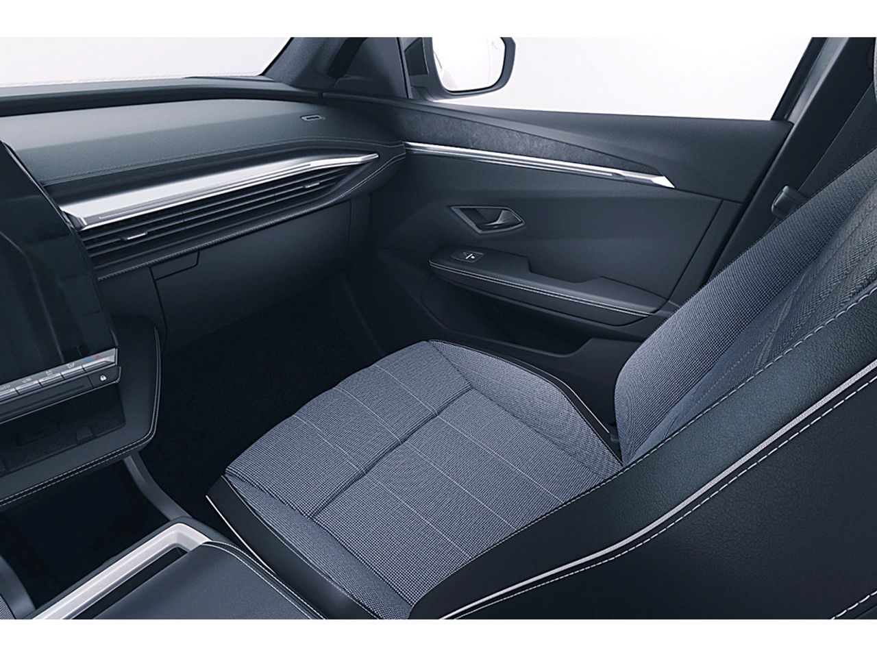 https://csb-strapi-files.fsn1.your-objectstorage.com/inventory-cars/images/02708eeb13efea5342af47617e95c4b5a7145d8e/9_1280_8571.jpg