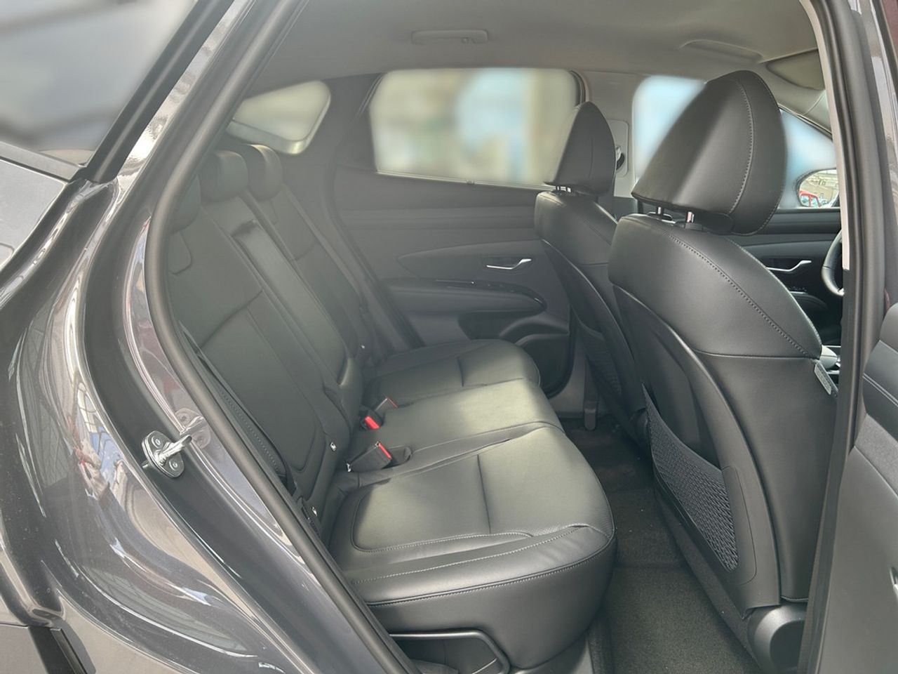https://csb-strapi-files.fsn1.your-objectstorage.com/inventory-cars/images/02f6620a44a0085439f56cd2f3de1f8cf0d4d372/12_1280_5192.jpg