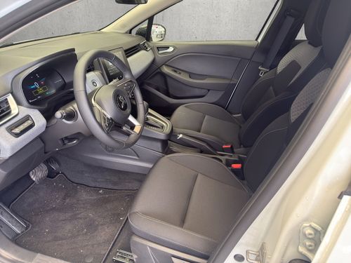https://csb-strapi-files.fsn1.your-objectstorage.com/inventory-cars/images/03c5ba972c30bfd58b73d655b02f1d5318d92f3b/10_500_1607.jpg