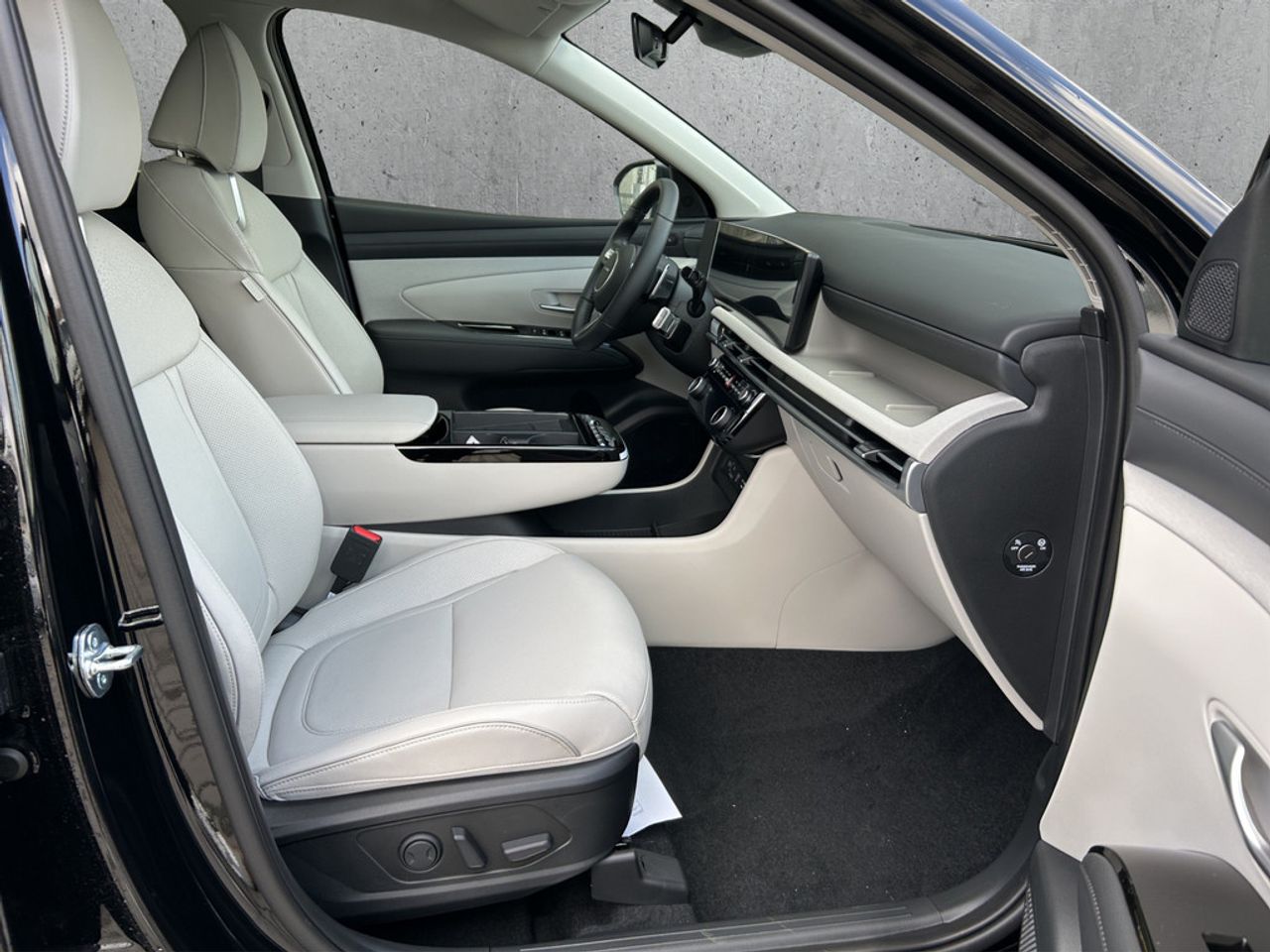 https://csb-strapi-files.fsn1.your-objectstorage.com/inventory-cars/images/03c76f009228c8ebd1aa06e426d115a4cc73bd10/15_1280_8931.jpg