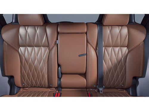 https://csb-strapi-files.fsn1.your-objectstorage.com/inventory-cars/images/03ed8ae66a5fe2565fb3c78c88f00798109b2788/12_500_1560.jpg