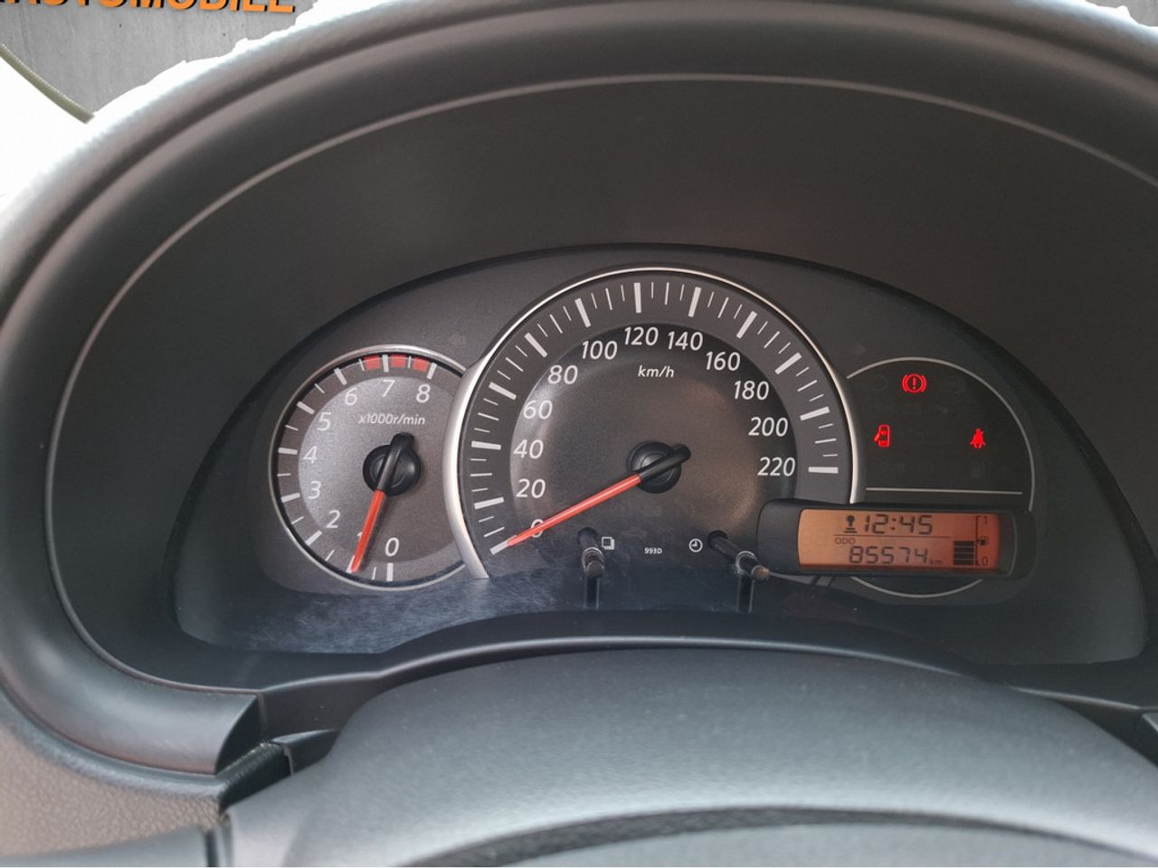 https://csb-strapi-files.fsn1.your-objectstorage.com/inventory-cars/images/046f7d8df0a8493467aea7bec88cc43288d342f8/11_1280_5778.jpg