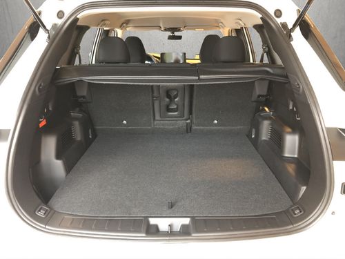 https://csb-strapi-files.fsn1.your-objectstorage.com/inventory-cars/images/0578ad86f4899409b33a80da0fa89b9cf6c30b7d/11_500_1161.jpg