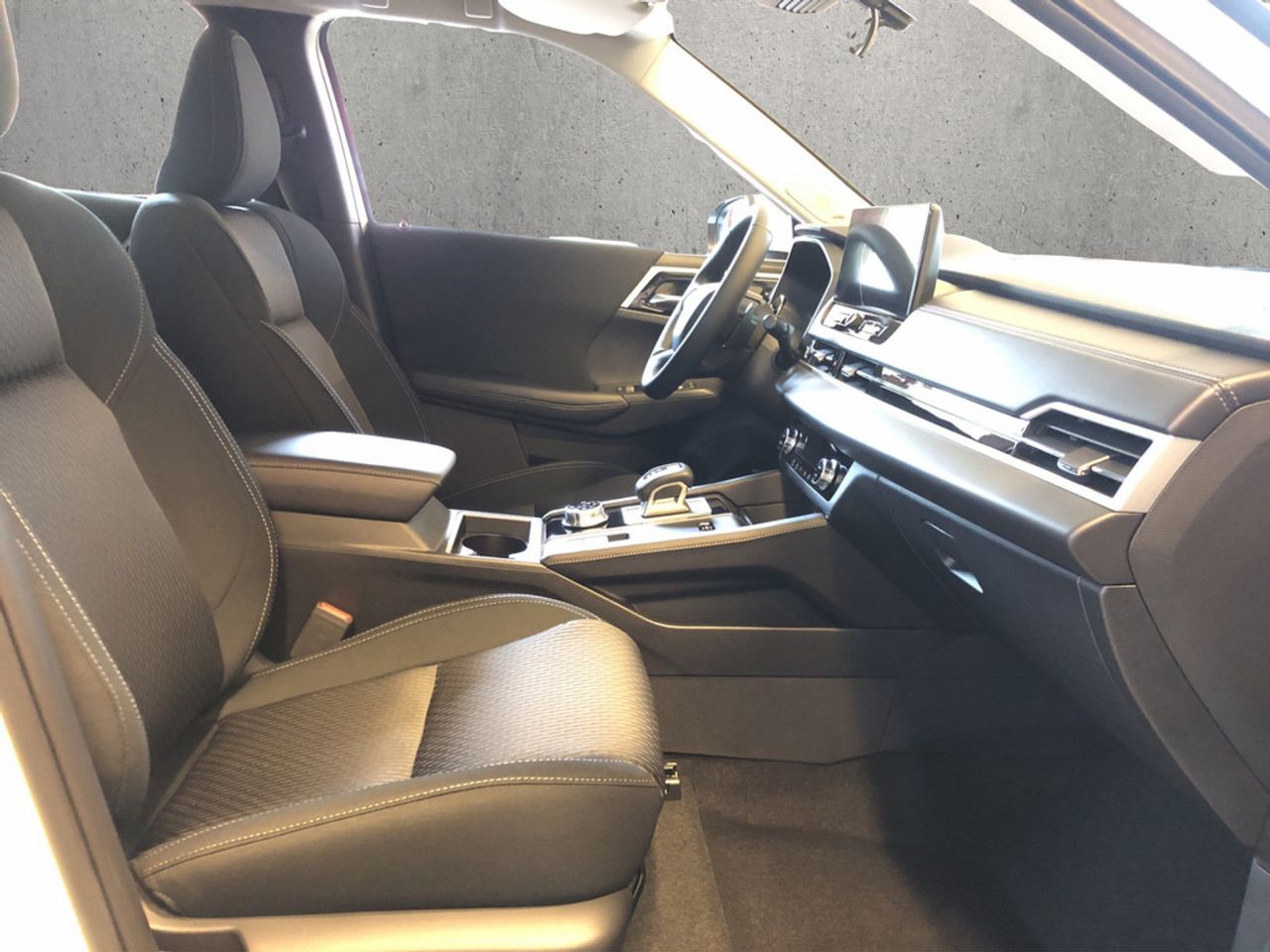 https://csb-strapi-files.fsn1.your-objectstorage.com/inventory-cars/images/0578ad86f4899409b33a80da0fa89b9cf6c30b7d/13_1280_8322.jpg