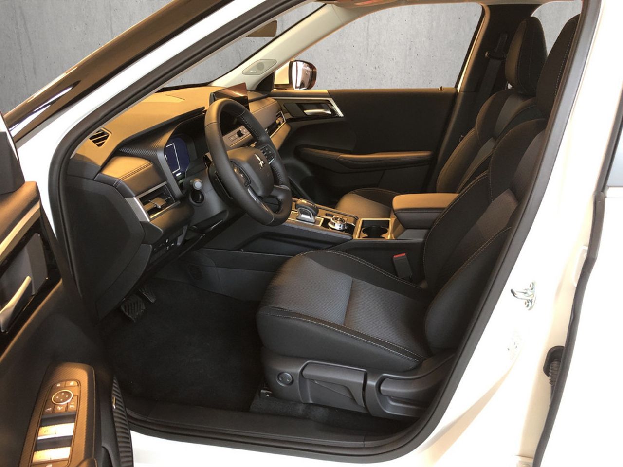 https://csb-strapi-files.fsn1.your-objectstorage.com/inventory-cars/images/0578ad86f4899409b33a80da0fa89b9cf6c30b7d/5_1280_2138.jpg