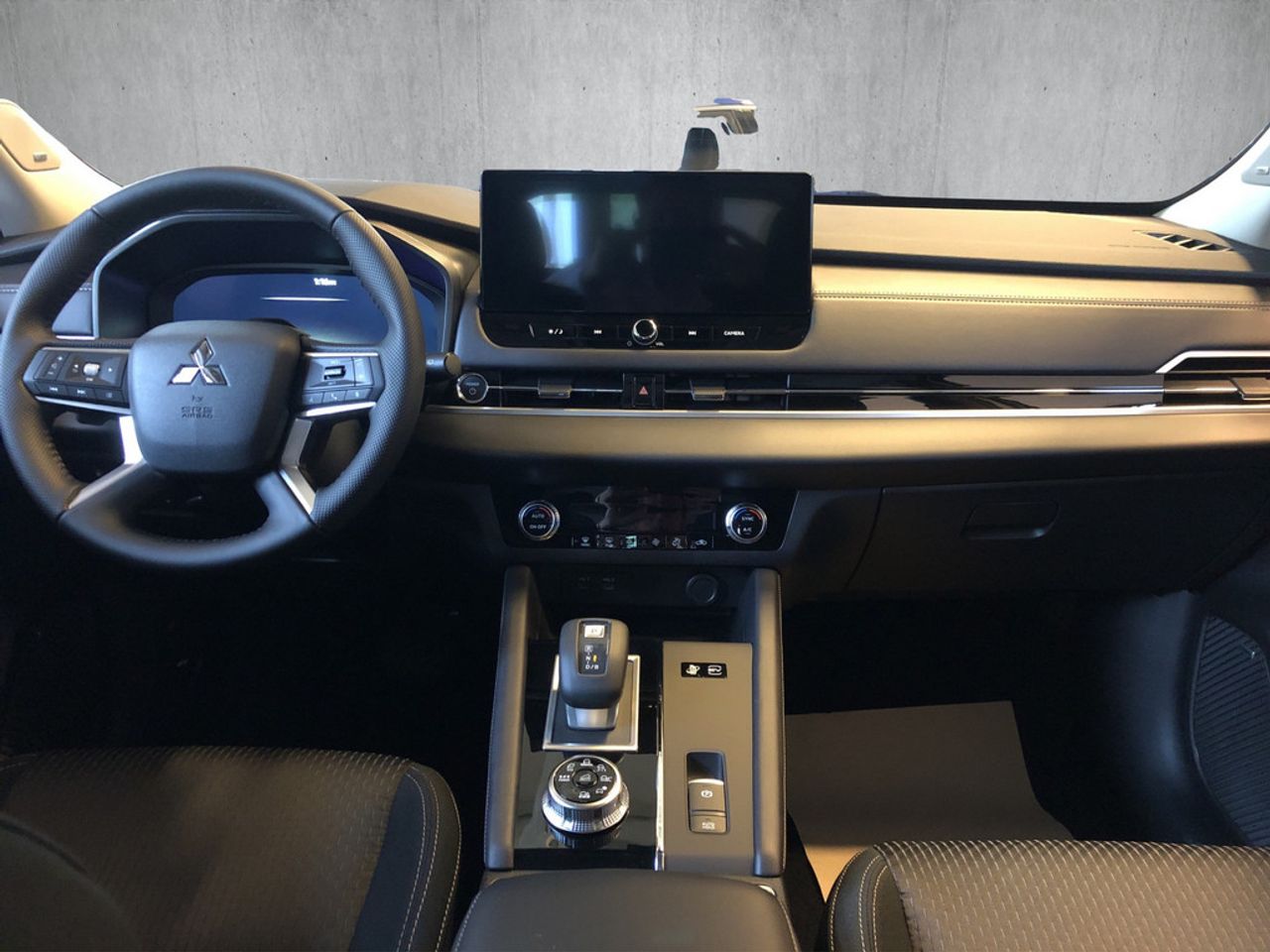 https://csb-strapi-files.fsn1.your-objectstorage.com/inventory-cars/images/0578ad86f4899409b33a80da0fa89b9cf6c30b7d/9_1280_8599.jpg