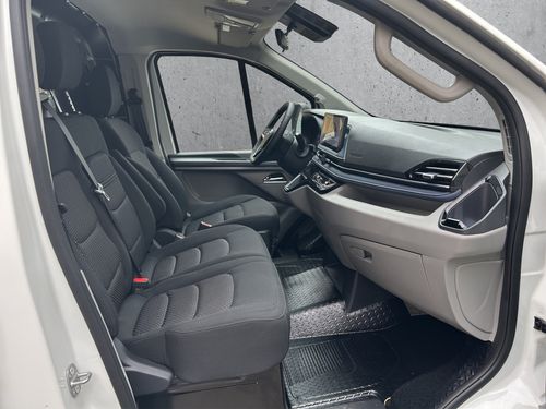 https://csb-strapi-files.fsn1.your-objectstorage.com/inventory-cars/images/06700a54b822d9734acfbc860d4b9003a6f68406/15_500_8361.jpg