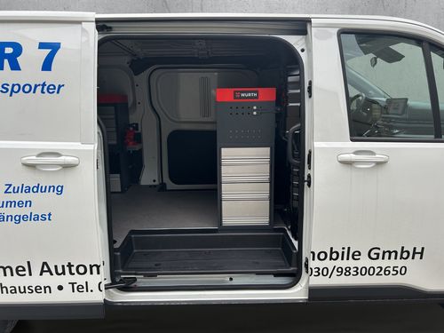 https://csb-strapi-files.fsn1.your-objectstorage.com/inventory-cars/images/06700a54b822d9734acfbc860d4b9003a6f68406/17_500_9528.jpg