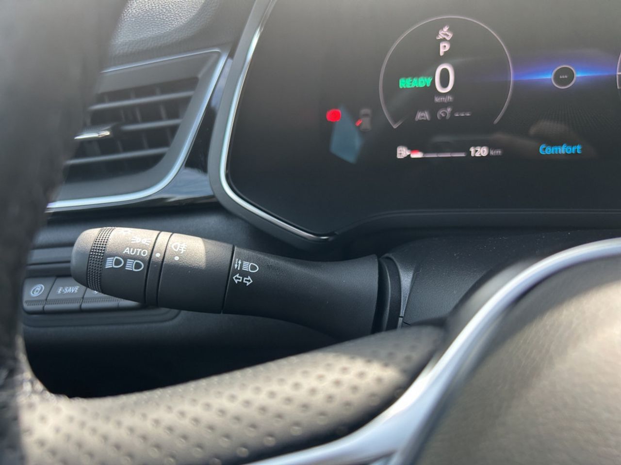 https://csb-strapi-files.fsn1.your-objectstorage.com/inventory-cars/images/07a63d1b16e95f2098588c0d8f08c69fec817002/12_1280_2300.jpg