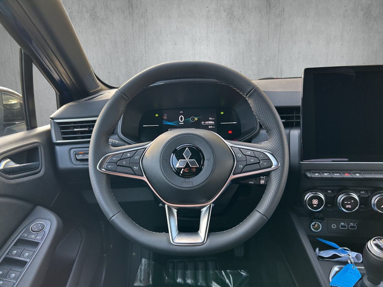 https://csb-strapi-files.fsn1.your-objectstorage.com/inventory-cars/images/08e20f64e256687cdf5c981ba5e7d803cbf3269d/10_1280_6296.jpg