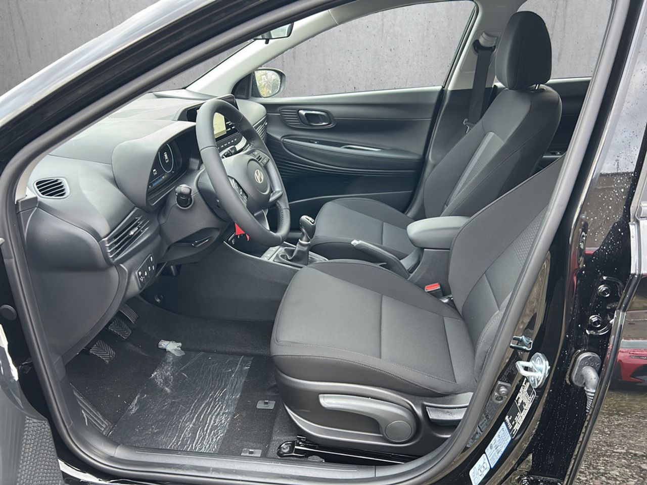 https://csb-strapi-files.fsn1.your-objectstorage.com/inventory-cars/images/0922d821ad7c1c8fcd250ac060b990e14fc9636d/11_1280_2154.jpg