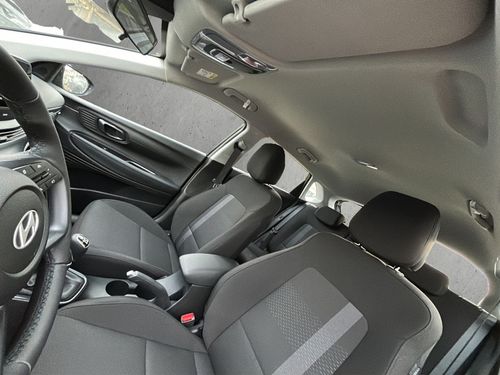 https://csb-strapi-files.fsn1.your-objectstorage.com/inventory-cars/images/0922d821ad7c1c8fcd250ac060b990e14fc9636d/13_500_5156.jpg
