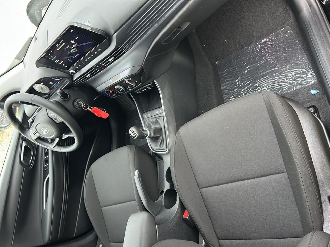 https://csb-strapi-files.fsn1.your-objectstorage.com/inventory-cars/images/0922d821ad7c1c8fcd250ac060b990e14fc9636d/32_1280_4859.jpg
