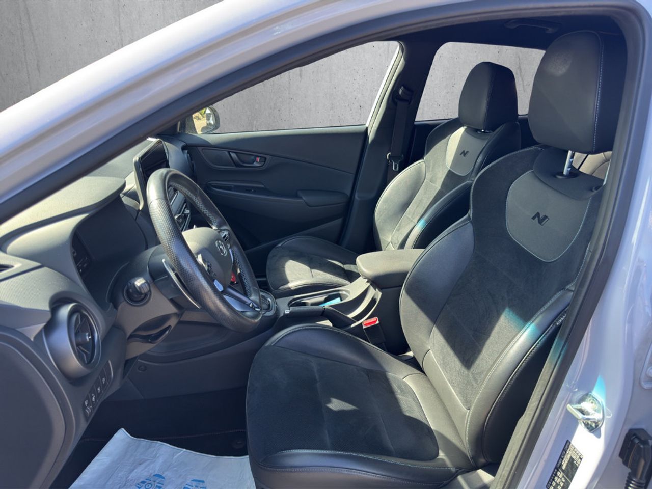 https://csb-strapi-files.fsn1.your-objectstorage.com/inventory-cars/images/09dac280d755613f6347adae0dac8b4a22abda54/10_1280_3473.jpg