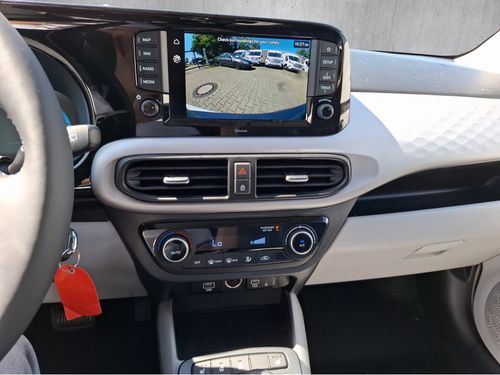 https://csb-strapi-files.fsn1.your-objectstorage.com/inventory-cars/images/0a06735e51f56cec31d1478f585238e3d9930f9a/12_500_1112.jpg