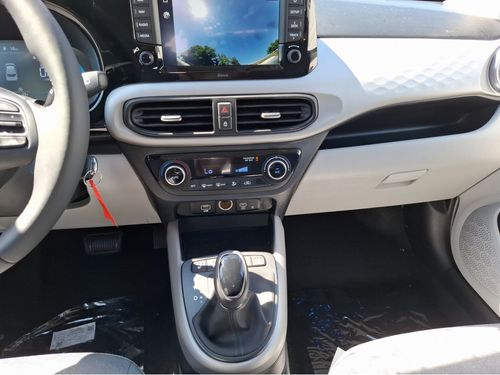 https://csb-strapi-files.fsn1.your-objectstorage.com/inventory-cars/images/0a06735e51f56cec31d1478f585238e3d9930f9a/17_500_4899.jpg