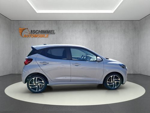 https://csb-strapi-files.fsn1.your-objectstorage.com/inventory-cars/images/0a06735e51f56cec31d1478f585238e3d9930f9a/7_500_8947.jpg