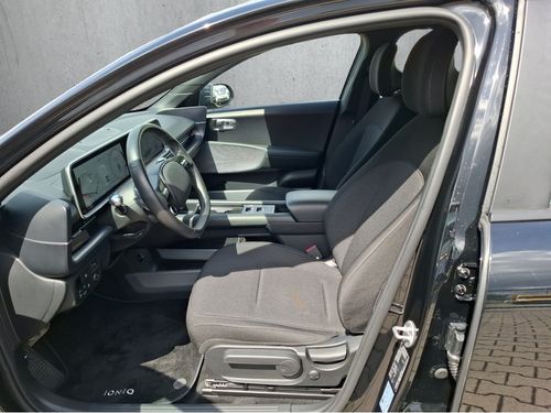 https://csb-strapi-files.fsn1.your-objectstorage.com/inventory-cars/images/0a4e4dc5c55078077f25dc5c3db47fd282f8b5d5/9_500_5717.jpg