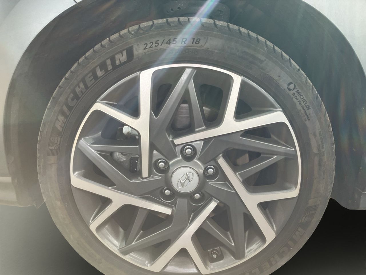 https://csb-strapi-files.fsn1.your-objectstorage.com/inventory-cars/images/0aa113ba5ddebe67adb416f69ec2d0bf28c9ed5b/2_1280_9944.jpg
