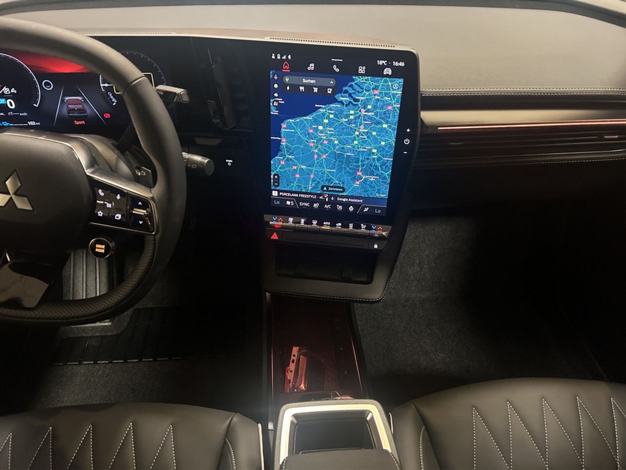 https://csb-strapi-files.fsn1.your-objectstorage.com/inventory-cars/images/0bbb692f1c769b1aaa861b8366e4ece33700aea3/10_1280_5471.jpg