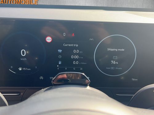 https://csb-strapi-files.fsn1.your-objectstorage.com/inventory-cars/images/0c90aefacc20dc71fce41c30bf29acb7be69d465/11_500_2998.jpg