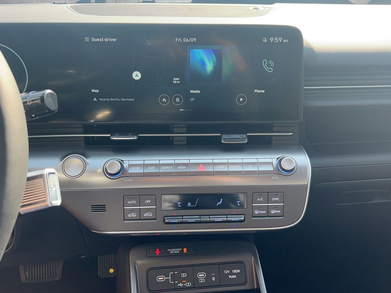 https://csb-strapi-files.fsn1.your-objectstorage.com/inventory-cars/images/0c90aefacc20dc71fce41c30bf29acb7be69d465/12_1280_1211.jpg