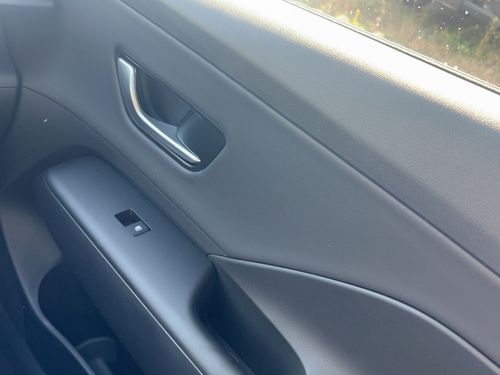 https://csb-strapi-files.fsn1.your-objectstorage.com/inventory-cars/images/0c90aefacc20dc71fce41c30bf29acb7be69d465/21_500_5755.jpg