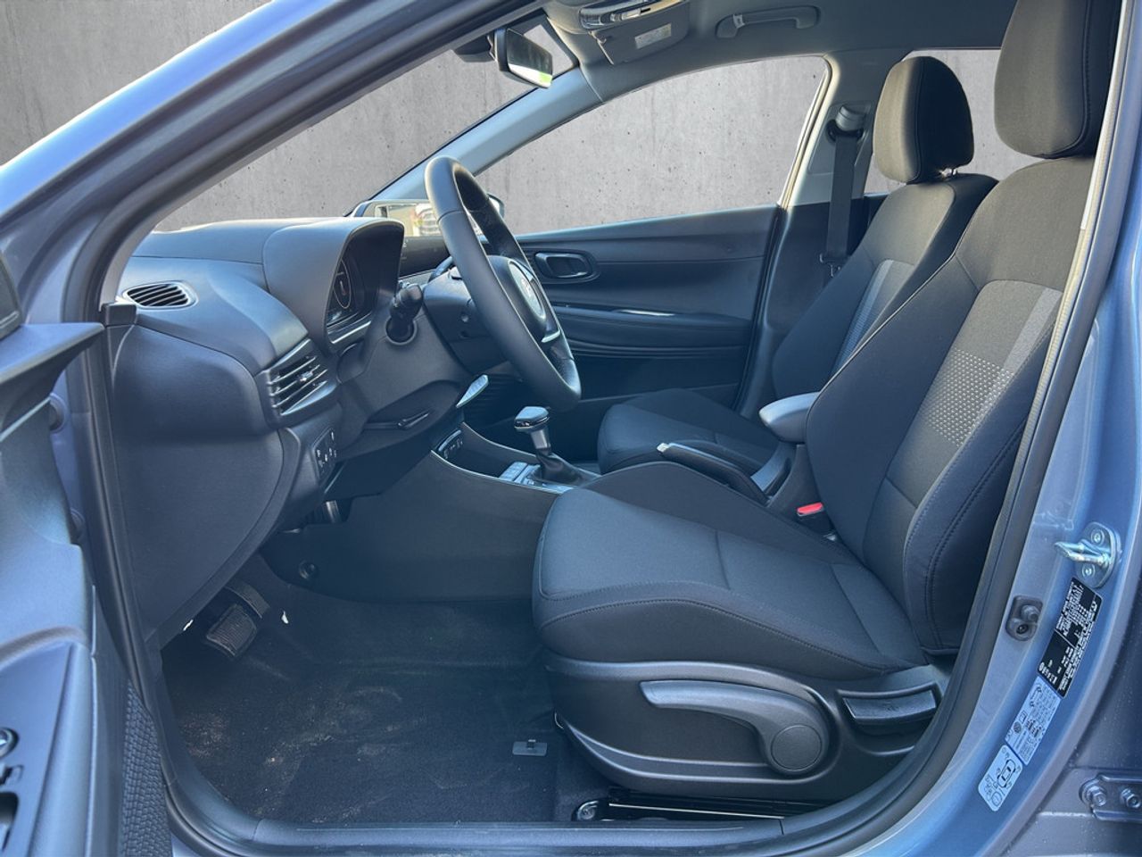 https://csb-strapi-files.fsn1.your-objectstorage.com/inventory-cars/images/0cae2cdccca7f504b669358c89731cd4907df7d5/10_1280_4766.jpg