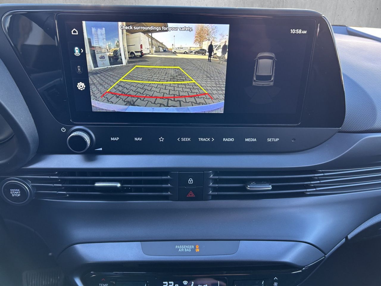 https://csb-strapi-files.fsn1.your-objectstorage.com/inventory-cars/images/0cae2cdccca7f504b669358c89731cd4907df7d5/21_1280_5591.jpg