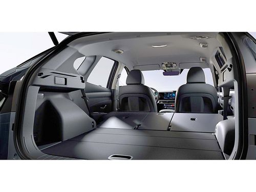 https://csb-strapi-files.fsn1.your-objectstorage.com/inventory-cars/images/0d482dcd3645262cd8c0736d997dfc4c6da9b767/13_500_8918.jpg