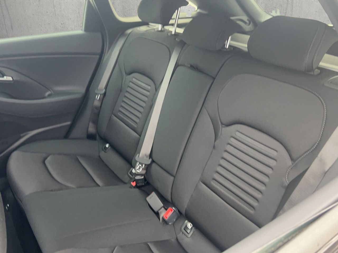 https://csb-strapi-files.fsn1.your-objectstorage.com/inventory-cars/images/0f5d71122fe0dfeecbb3a33735396628ad1c9b12/15_1280_9649.jpg