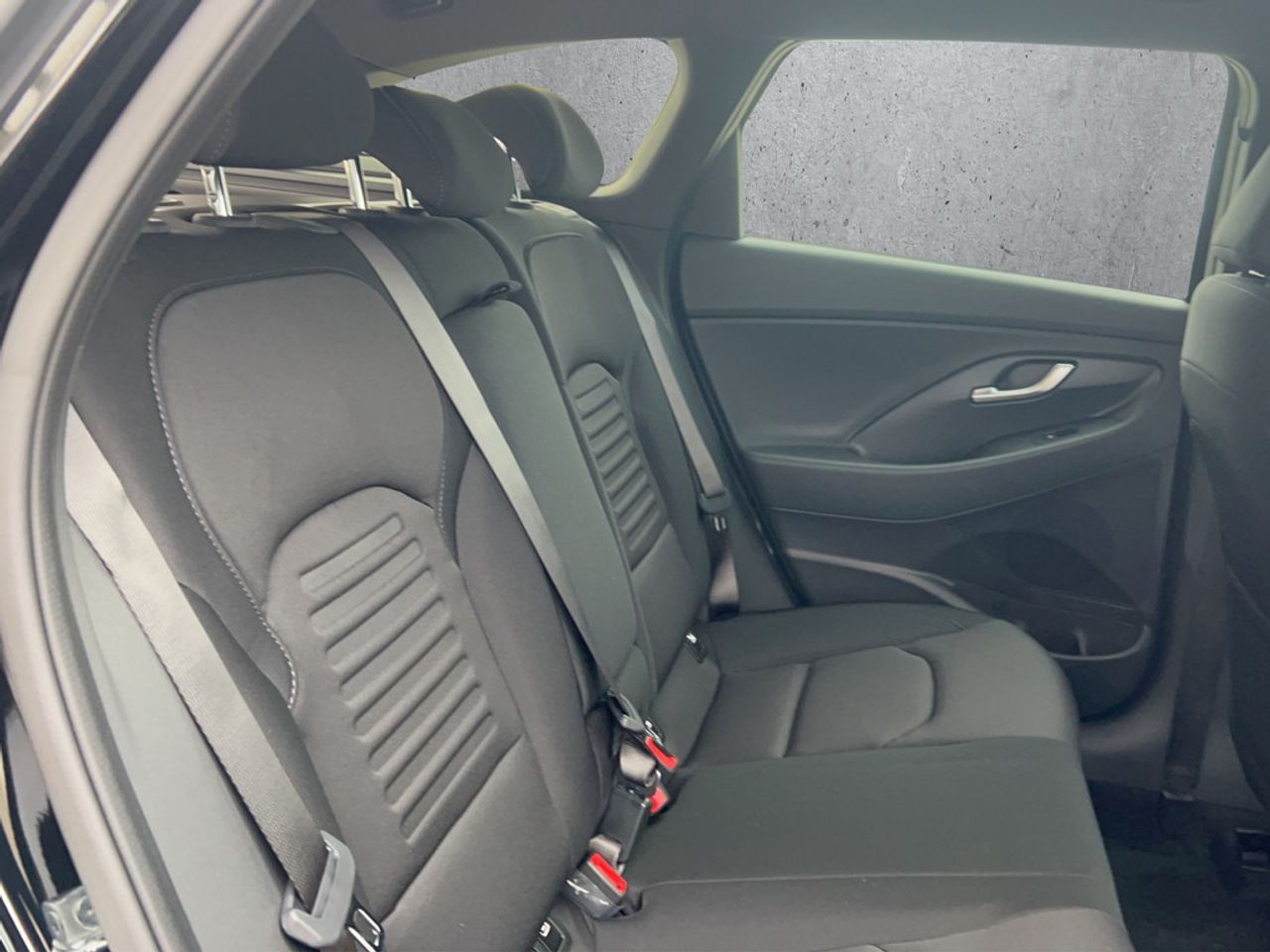 https://csb-strapi-files.fsn1.your-objectstorage.com/inventory-cars/images/0f5d71122fe0dfeecbb3a33735396628ad1c9b12/19_1280_7516.jpg