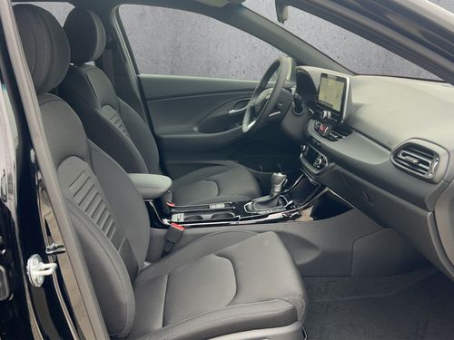 https://csb-strapi-files.fsn1.your-objectstorage.com/inventory-cars/images/0f5d71122fe0dfeecbb3a33735396628ad1c9b12/20_500_2214.jpg