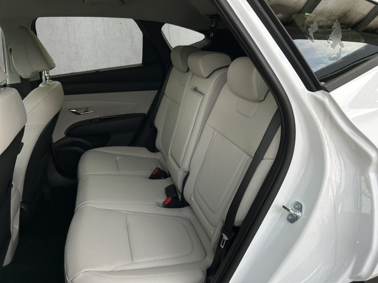 https://csb-strapi-files.fsn1.your-objectstorage.com/inventory-cars/images/0fc2d25e27a330b49ed65f33484a5d6b218e3a80/15_1280_9581.jpg