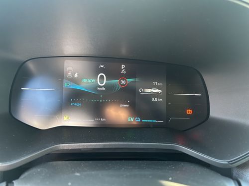 https://csb-strapi-files.fsn1.your-objectstorage.com/inventory-cars/images/10769599d586535a2e76be044091eeb991b43ddd/11_500_5949.jpg