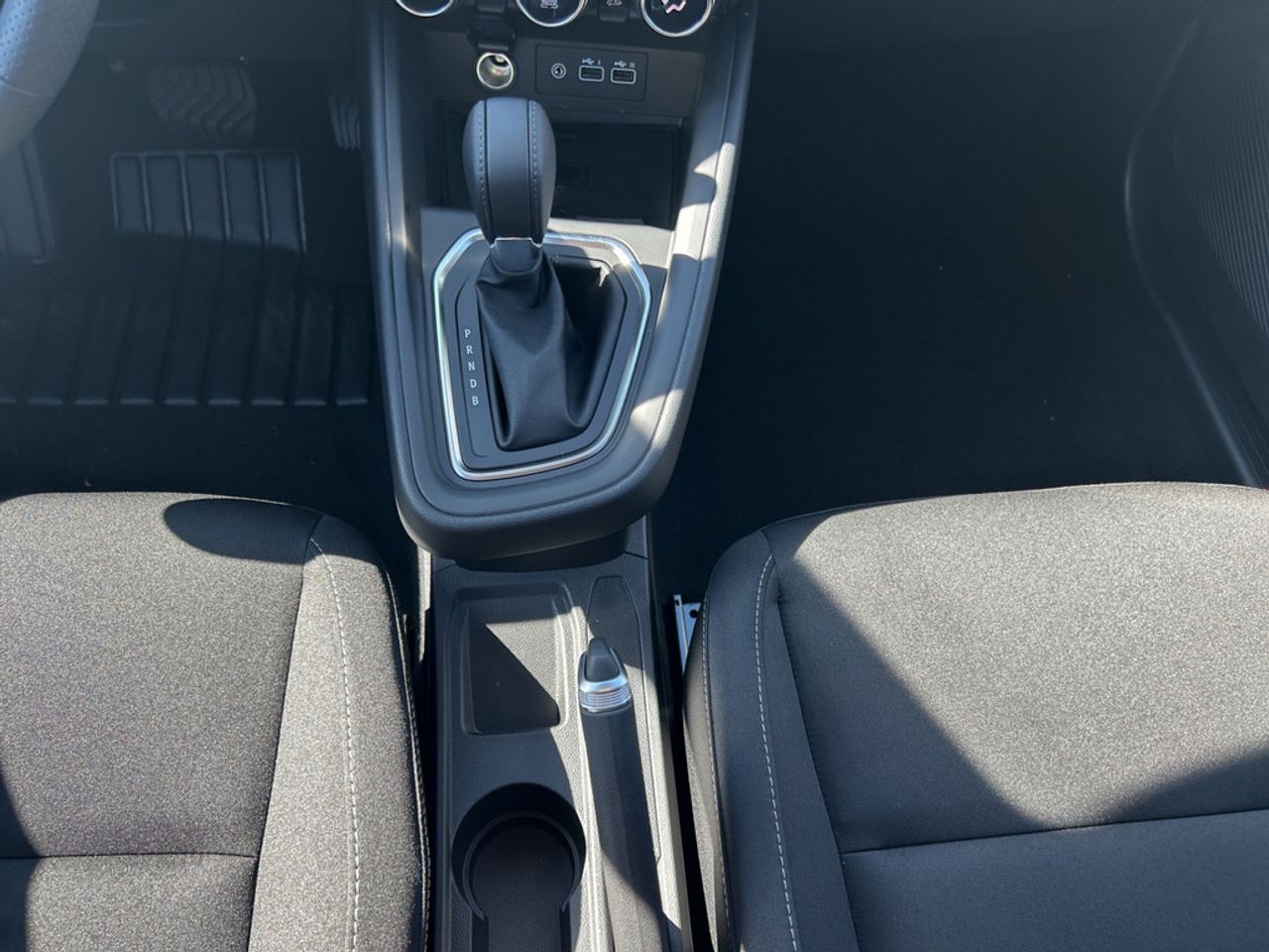https://csb-strapi-files.fsn1.your-objectstorage.com/inventory-cars/images/10769599d586535a2e76be044091eeb991b43ddd/16_1280_8601.jpg
