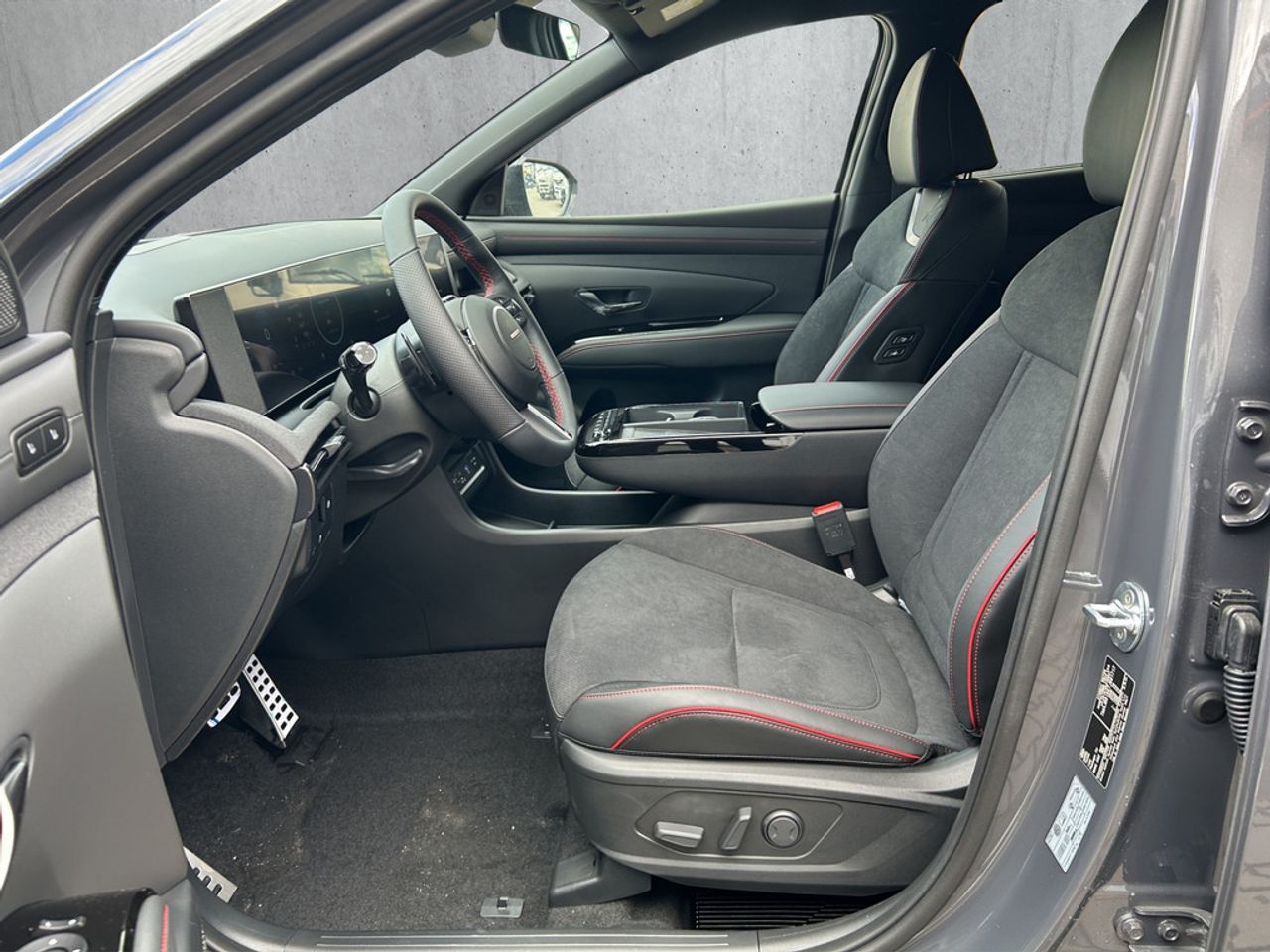 https://csb-strapi-files.fsn1.your-objectstorage.com/inventory-cars/images/10dccf8ecfec690fa90dc84e9ab7ff5ff3022d32/10_1280_9772.jpg