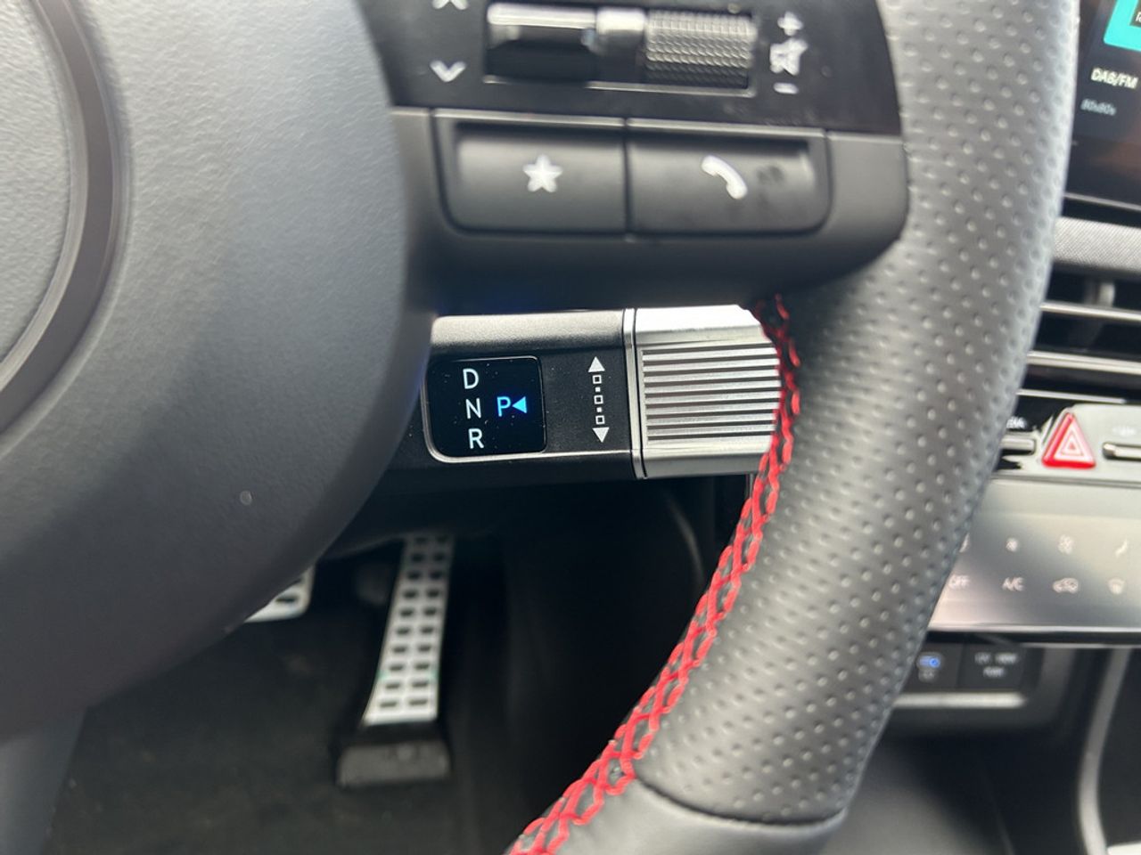 https://csb-strapi-files.fsn1.your-objectstorage.com/inventory-cars/images/10dccf8ecfec690fa90dc84e9ab7ff5ff3022d32/18_1280_4930.jpg
