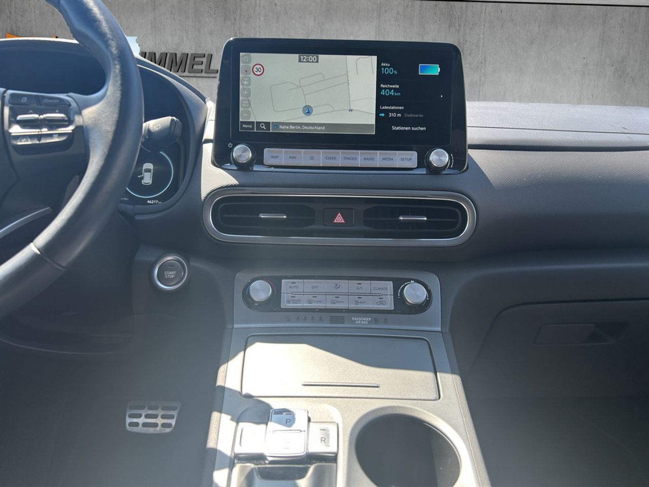 https://csb-strapi-files.fsn1.your-objectstorage.com/inventory-cars/images/110070deae6cc8e85ab2cbb6e771ef06f3b2170d/17_1280_7026.jpg
