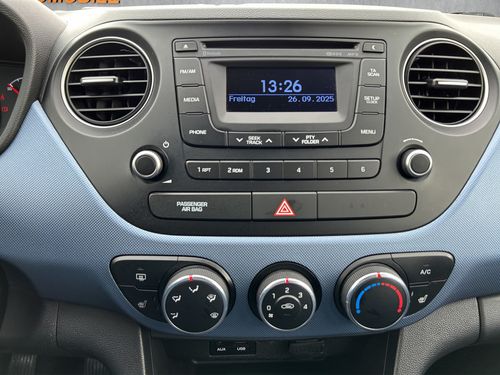 https://csb-strapi-files.fsn1.your-objectstorage.com/inventory-cars/images/1125e4c7f824ffa3c672c7cd2b06413dc9a69d93/12_500_1256.jpg