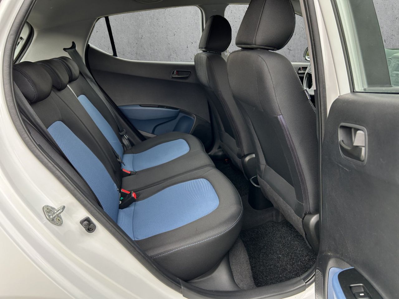 https://csb-strapi-files.fsn1.your-objectstorage.com/inventory-cars/images/1125e4c7f824ffa3c672c7cd2b06413dc9a69d93/18_1280_4779.jpg