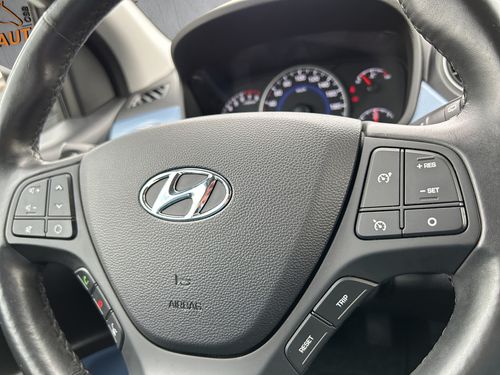 https://csb-strapi-files.fsn1.your-objectstorage.com/inventory-cars/images/1125e4c7f824ffa3c672c7cd2b06413dc9a69d93/21_500_8584.jpg